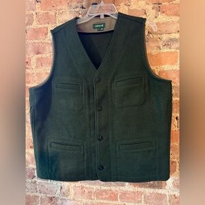 Orvis Green Four Pocket -  100% Wool Vest - Size Large